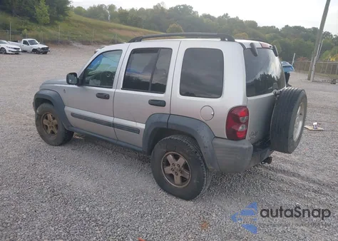 2006 Jeep Liberty Sport из США, поврежденный, VIN 1J4GL485X6W213731